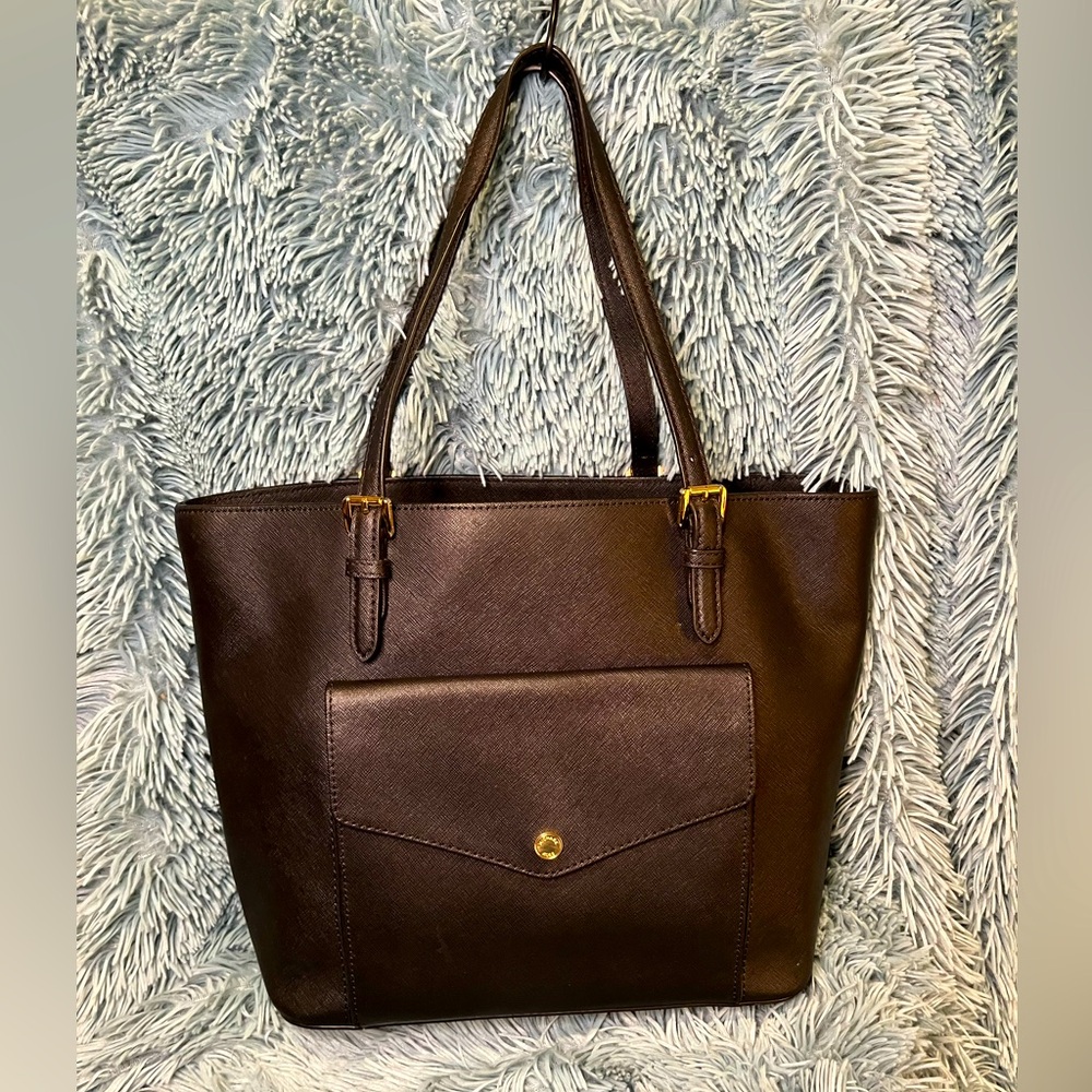 NEW w/ TAGS Michael Kors purse in black saffiano leather w/gold-tone hardware